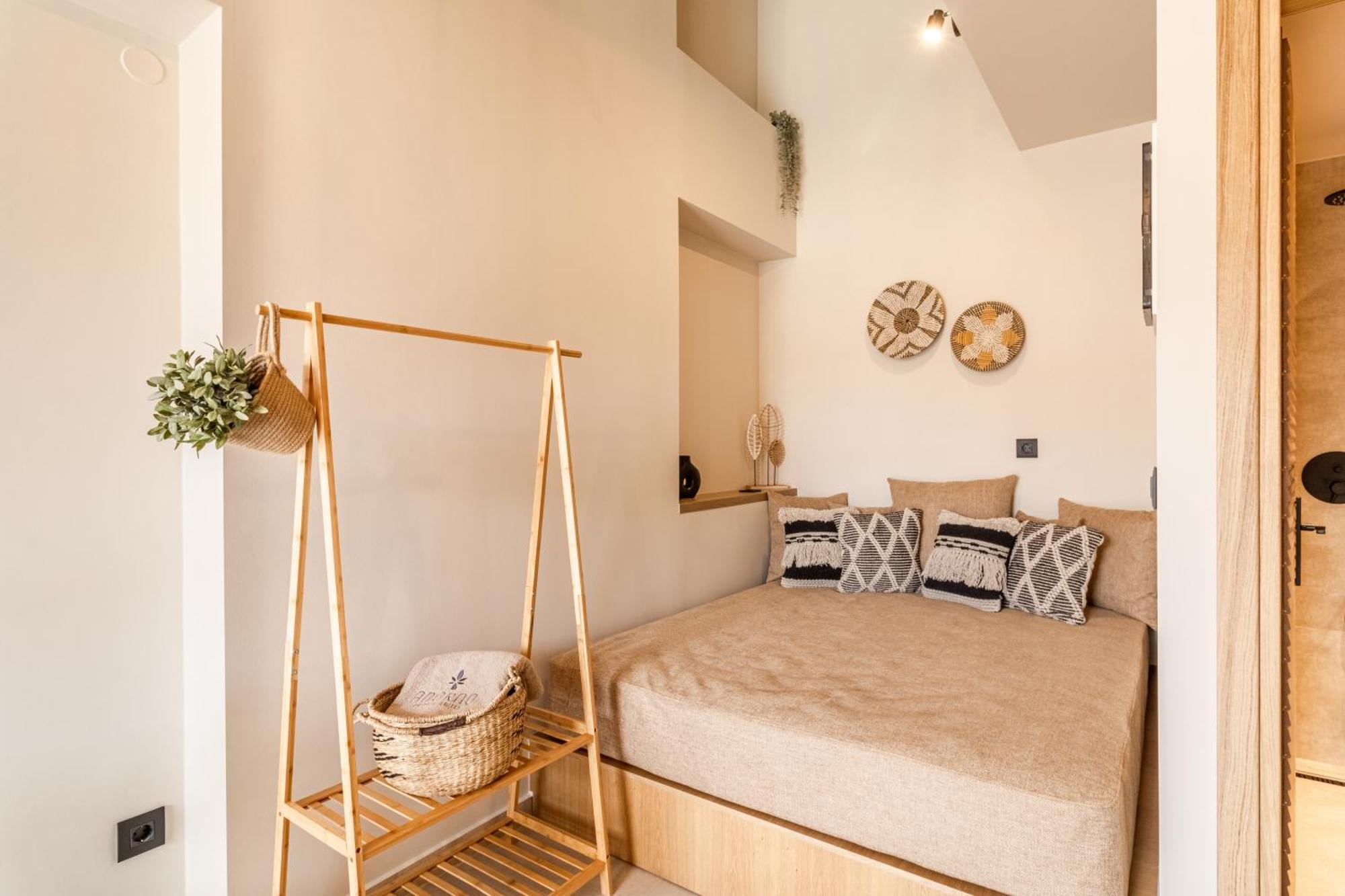 Adorno Private Suites Only Adults & Kids 12 Plus Nea Vrasna Ngoại thất bức ảnh