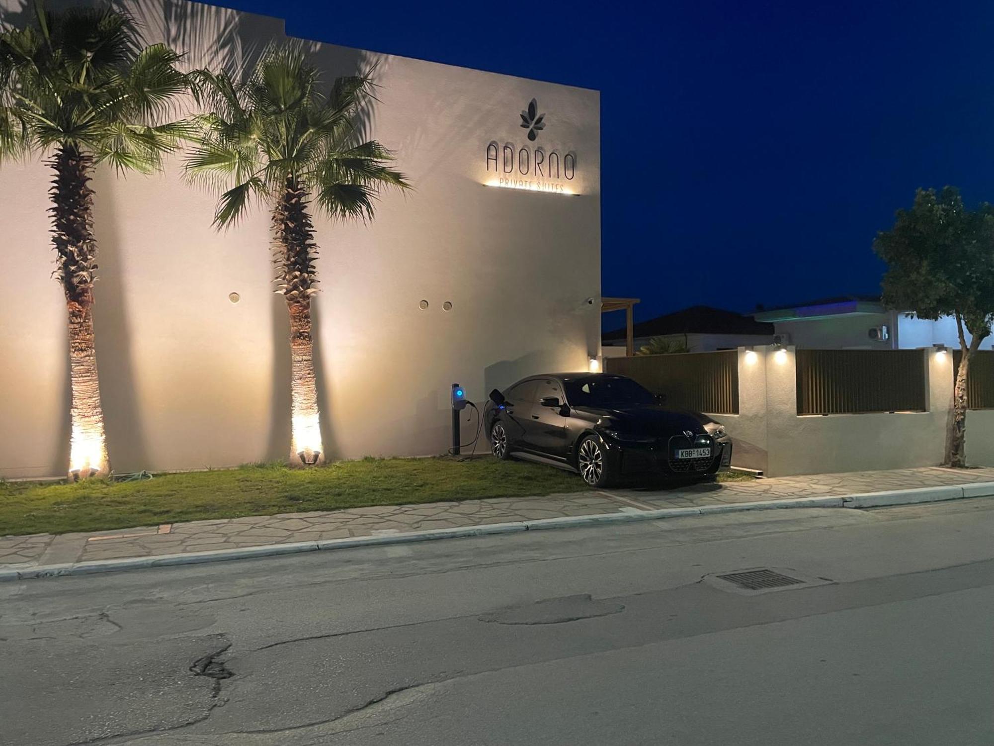 Adorno Private Suites Only Adults & Kids 12 Plus Nea Vrasna Ngoại thất bức ảnh